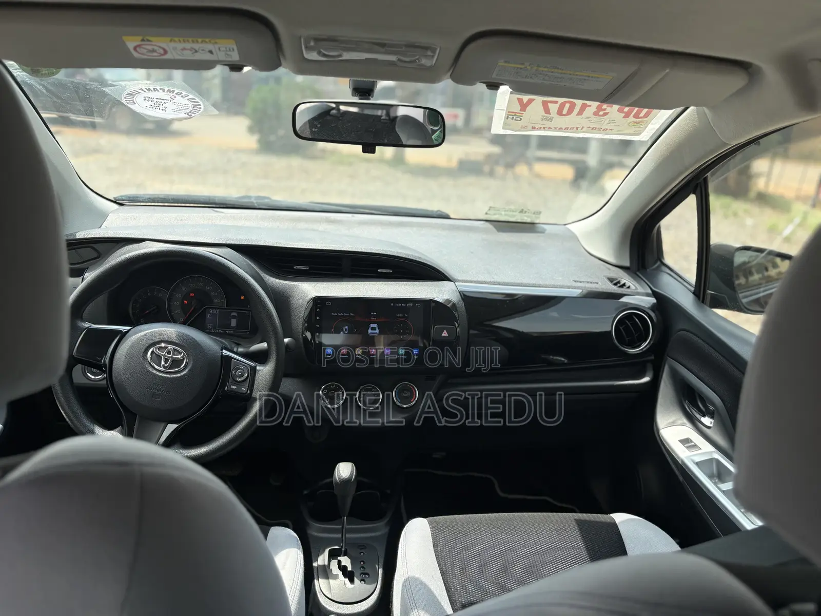 Toyota Vitz 1.3 AWD 3dr 2015 Matt Black