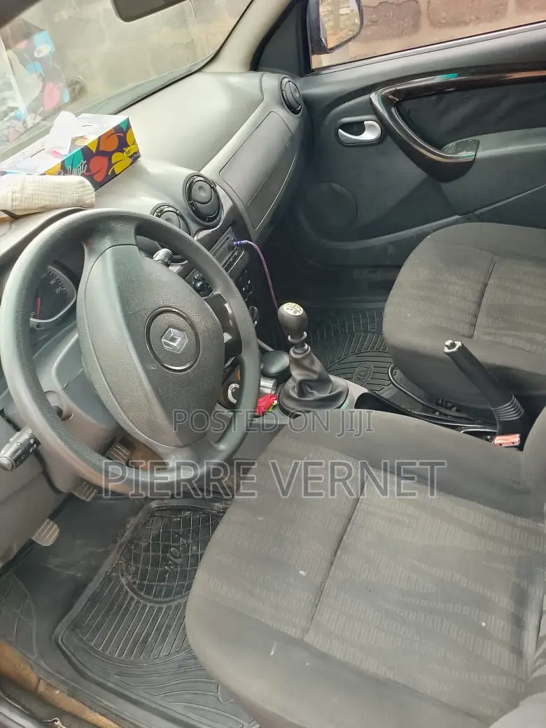 Renault Duster 1.6 AWD 2011 Black