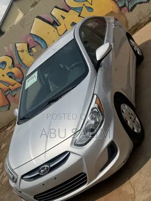 Hyundai Accent GLS 4dr Sedan (1.6L 4cyl 6M) 2015 Silver