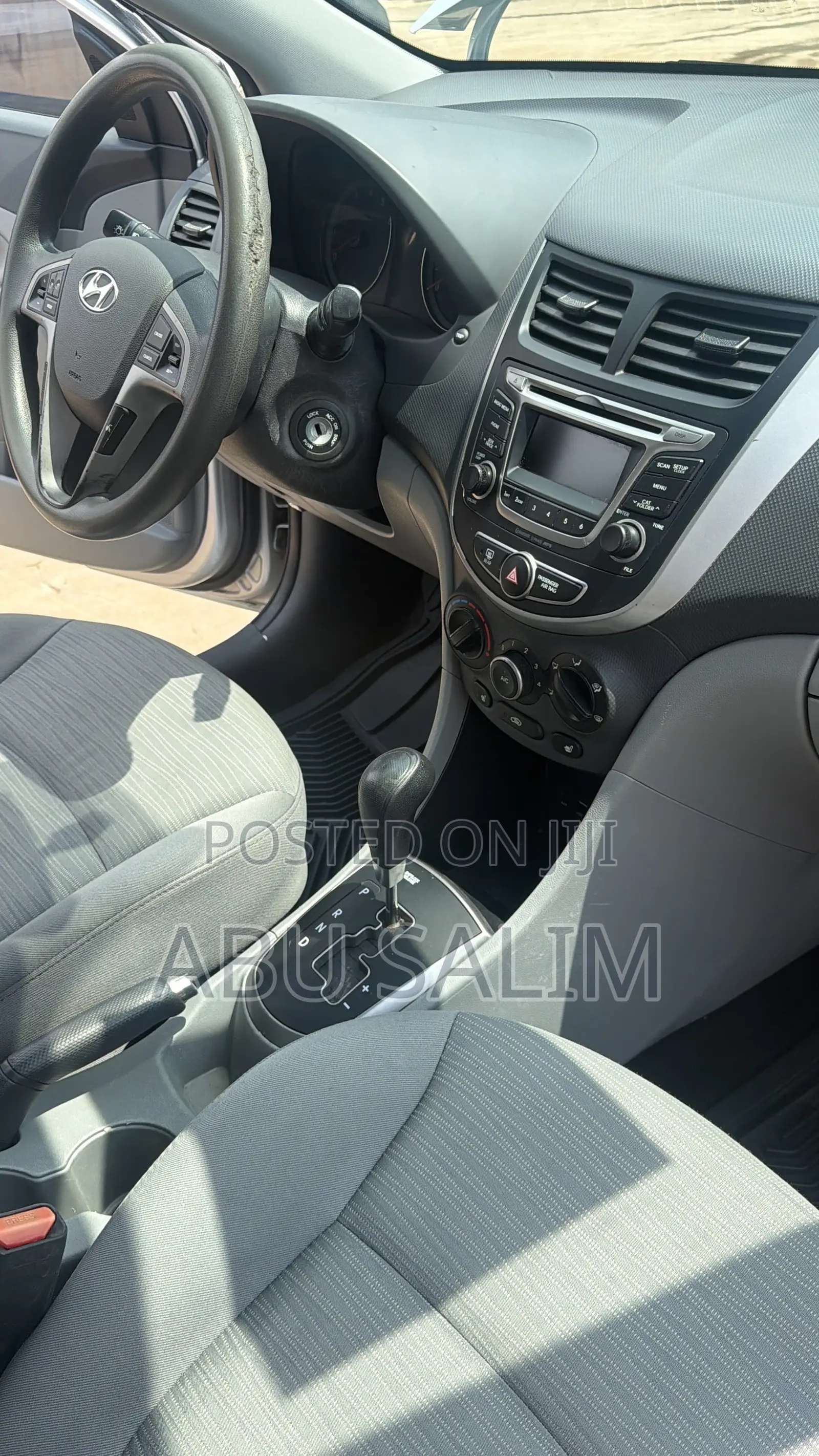 Hyundai Accent GLS 4dr Sedan (1.6L 4cyl 6M) 2015 Silver
