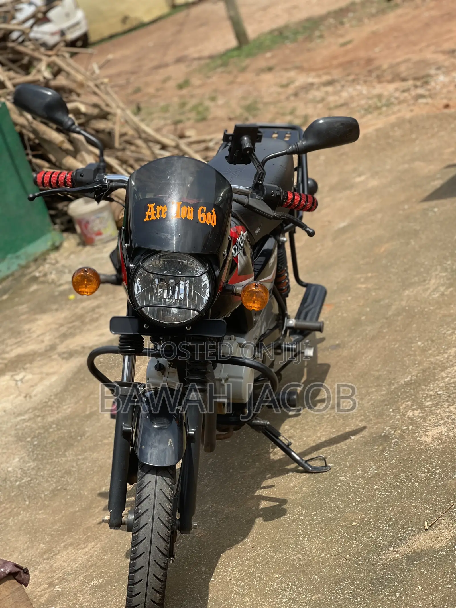 Bajaj Boxer 150 UG 2026 Black