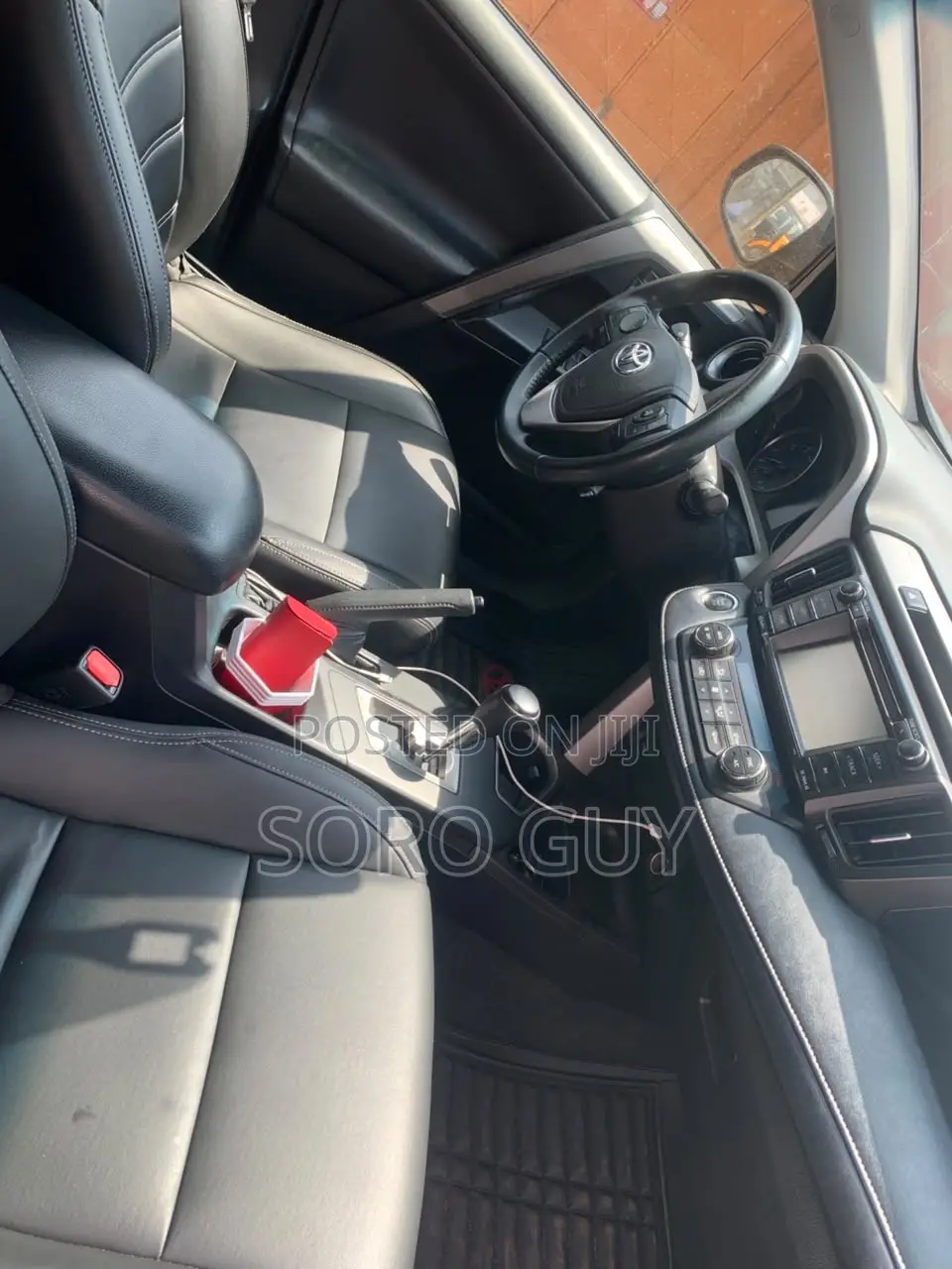 Toyota RAV4 2018 Brown