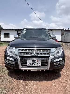 Mitsubishi Pajero V90 2.8 GL 2015 Black