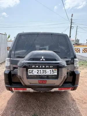 Mitsubishi Pajero V90 2.8 GL 2015 Black