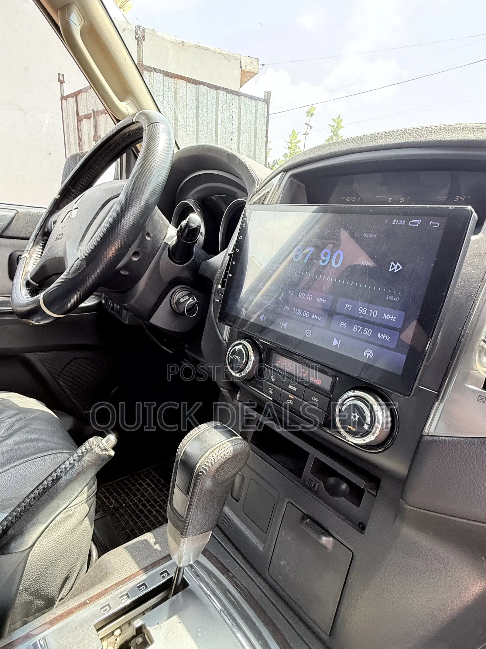Mitsubishi Pajero V90 2.8 GL 2015 Black