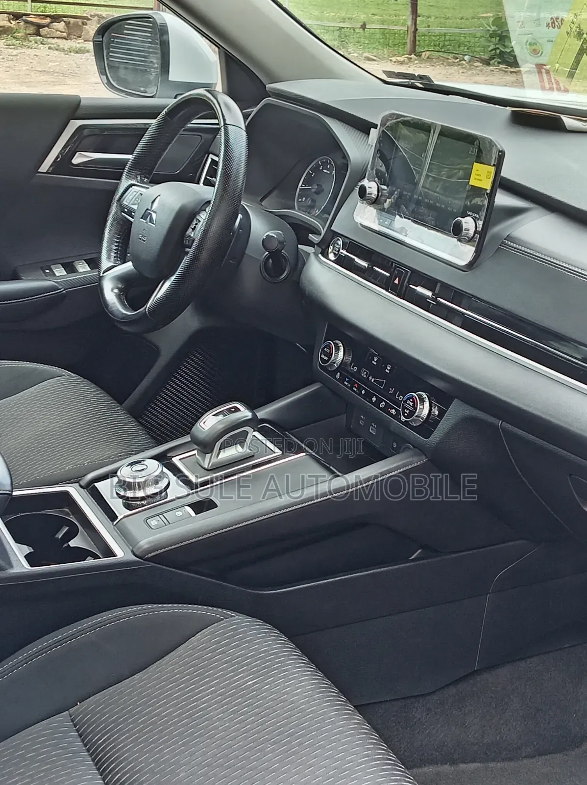 Mitsubishi Outlander 2.4 PHEV AWD 2022 White