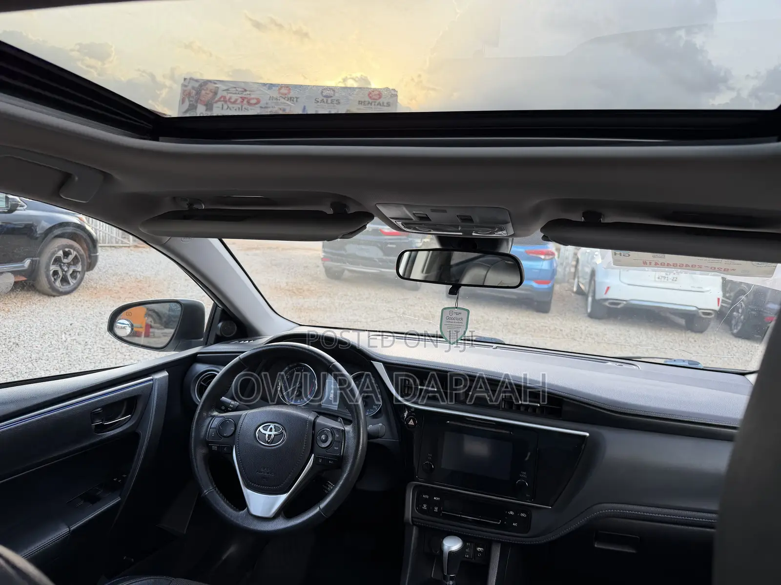 Toyota Corolla SE (1.8L 4cyl 2A) 2018 Gray