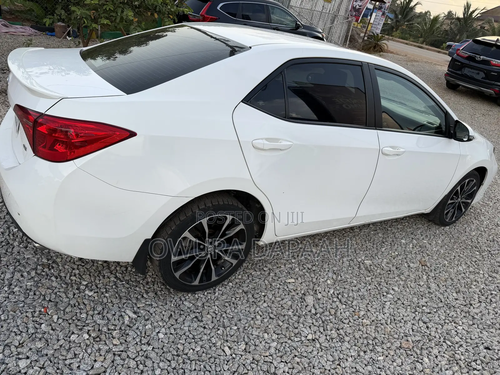 Toyota Corolla SE (1.8L 4cyl 2A) 2018 Gray