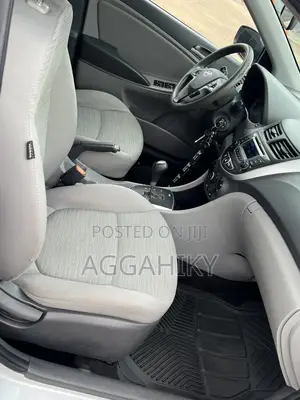Hyundai Accent GLS 4dr Sedan (1.6L 4cyl 6A) 2015 Silver
