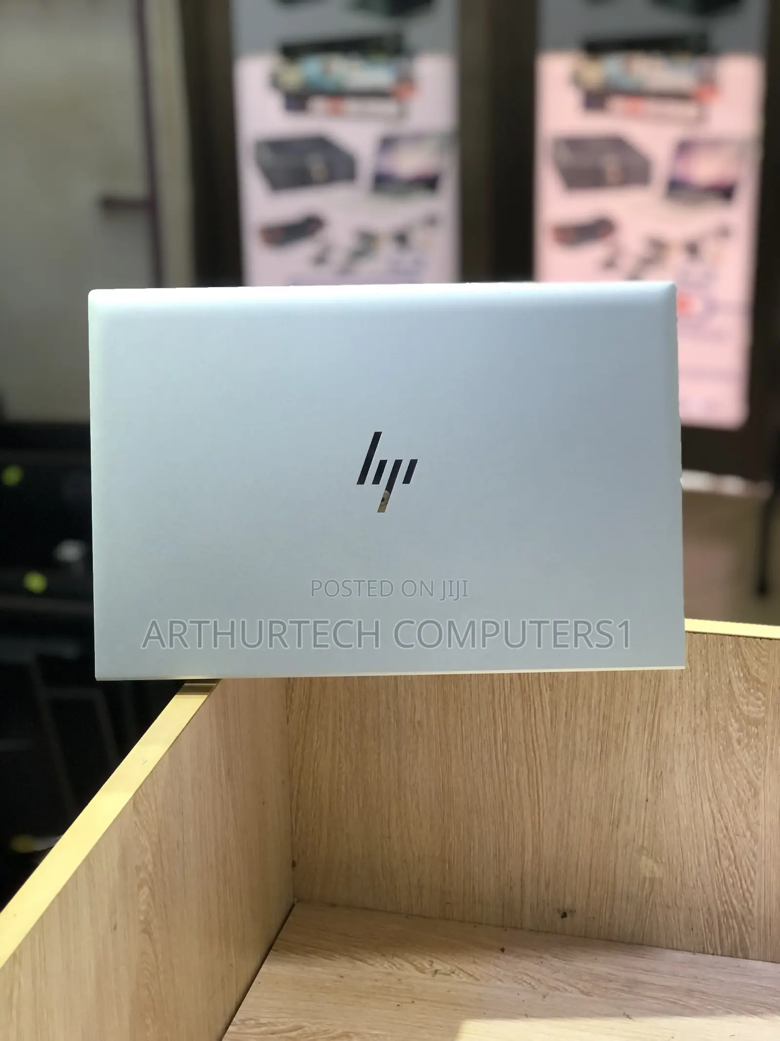 Laptop HP EliteBook 840 G8 8GB Intel Core i7 SSD 256GB