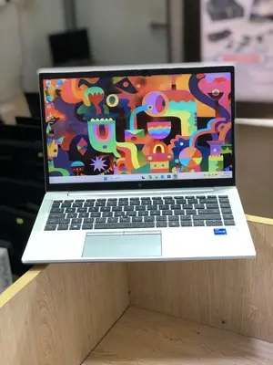 Laptop HP EliteBook 840 G8 8GB Intel Core i7 SSD 256GB