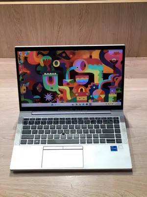 Laptop HP EliteBook 840 G8 8GB Intel Core i7 SSD 256GB