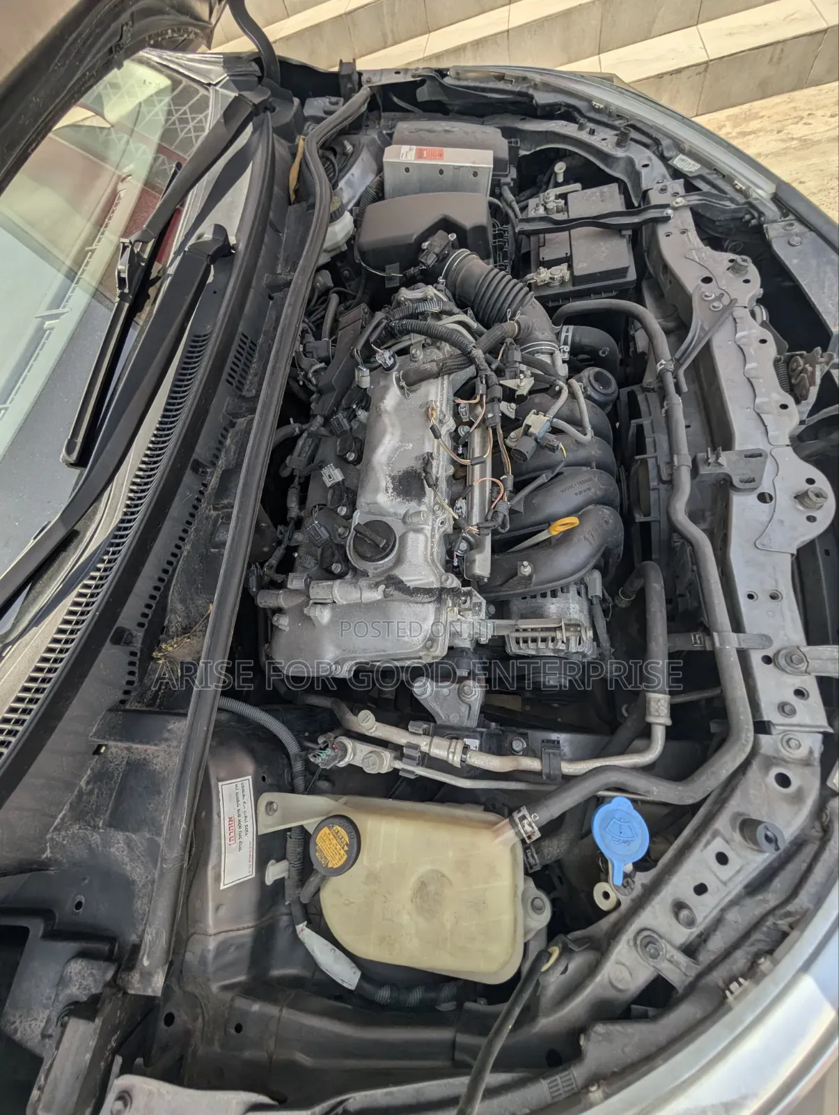Toyota Corolla LE 4dr Sedan (1.8L 4cyl 4A) 2013 Gray
