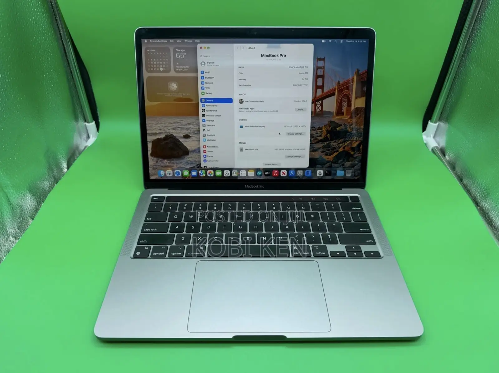 Laptop Apple MacBook Pro 2022 M2 8GB Apple M2 SSD 256GB