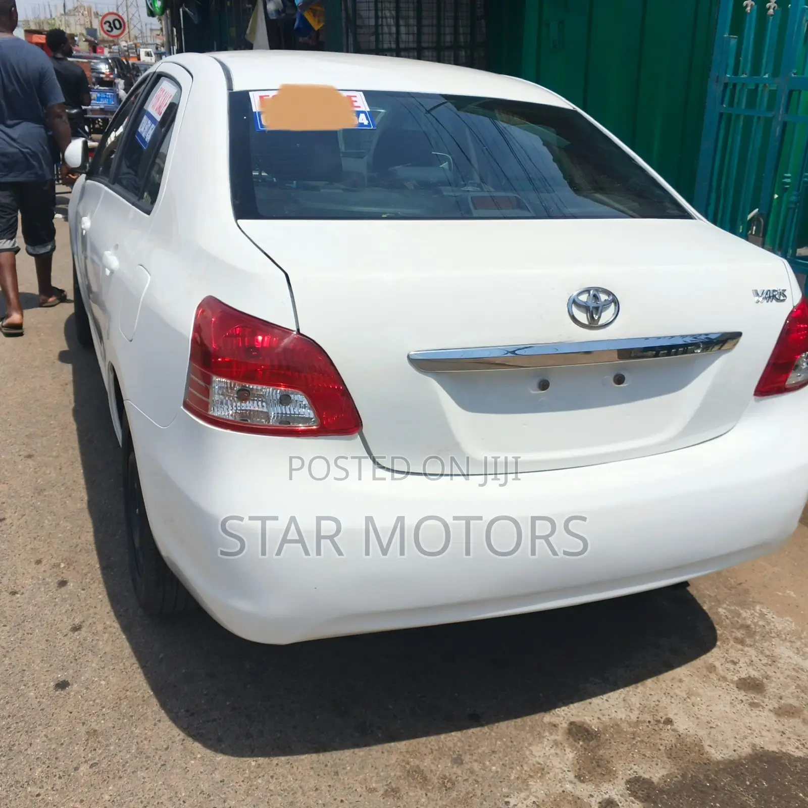 Toyota Yaris 2012 White