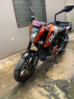 KTM Duke 125 2020 Orange