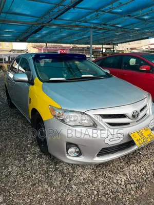 Toyota Corolla 2013 Gray