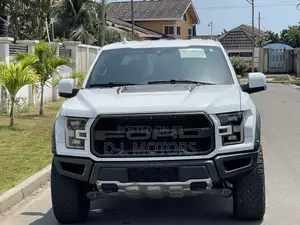 Ford F-150 Raptor 4x4 SuperCab Styleside 5.5 ft. box 133 in. WB 2019