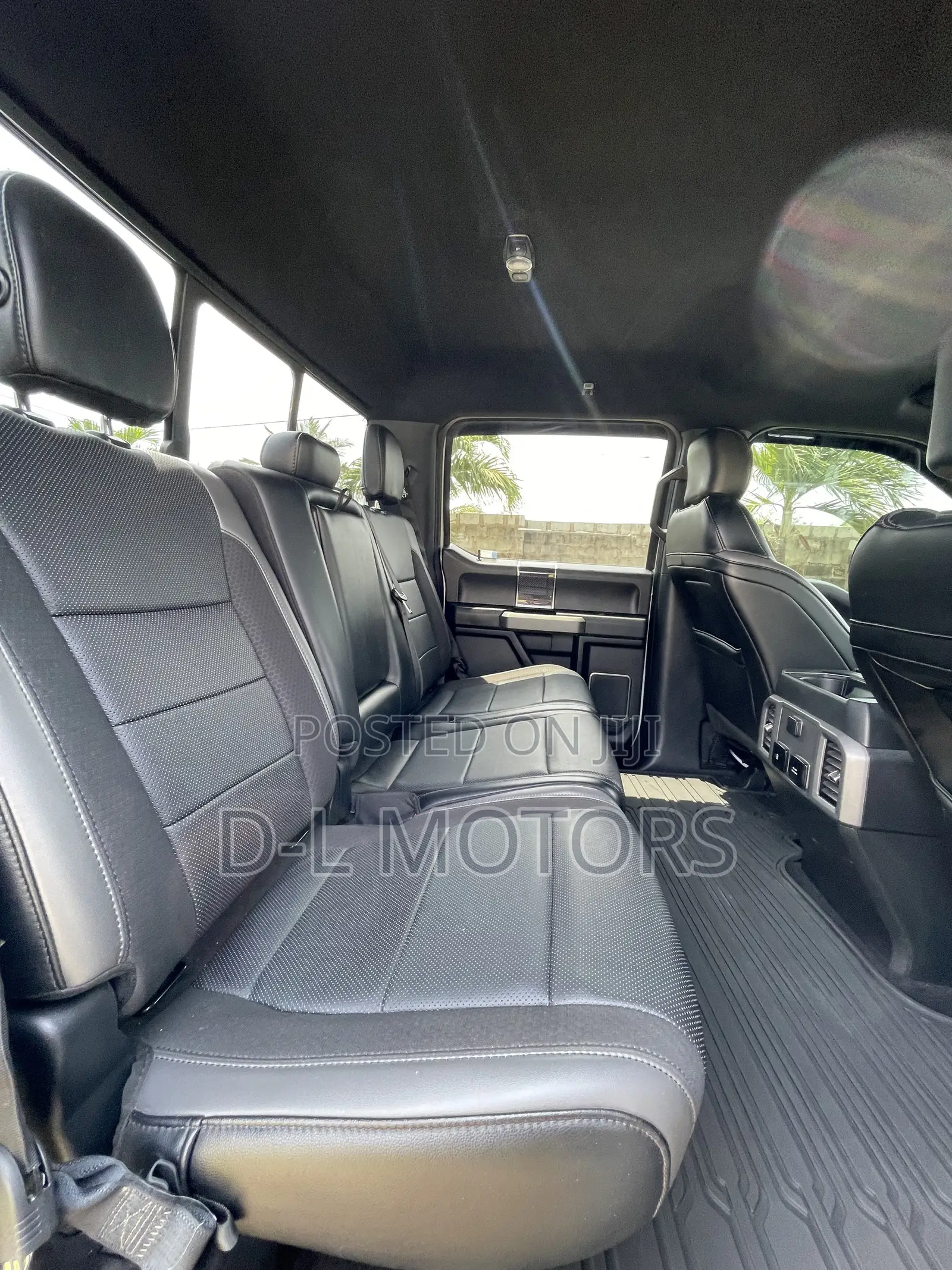 Ford F-150 Raptor 4x4 SuperCab Styleside 5.5 ft. box 133 in. WB 2019