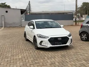 Hyundai Elantra SEL 2018 White