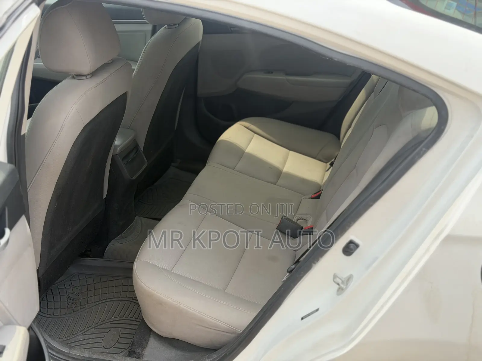 Hyundai Elantra SEL 2018 White