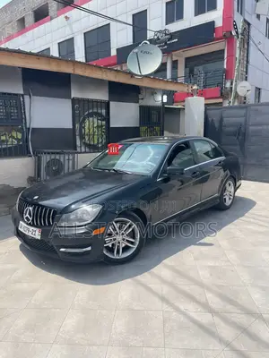 Mercedes-Benz C300 Sport 4Matic Sedan AWD (3.5L 6cyl 7A) 2013 Black