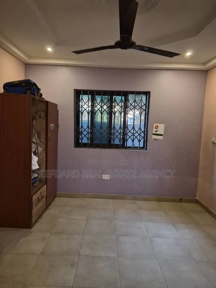 3bdrm House in Sefdard Properties, Amasaman for rent
