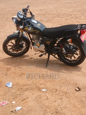 New Royal RY125 2025 Black