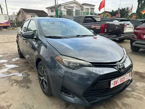 Toyota Corolla 2019 Gray