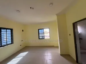 2bdrm Apartment in Inusah, Trade Fair for rent