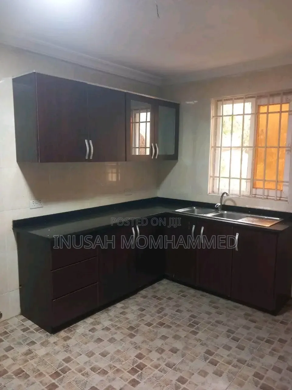 2bdrm Apartment in Inusah, Trade Fair for rent