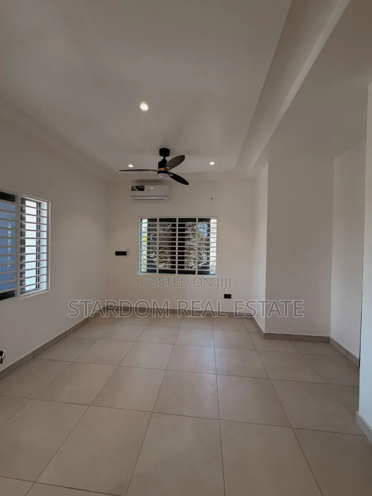 2bdrm Townhouse/Terrace in East Legon Hills, Boundary Road Area