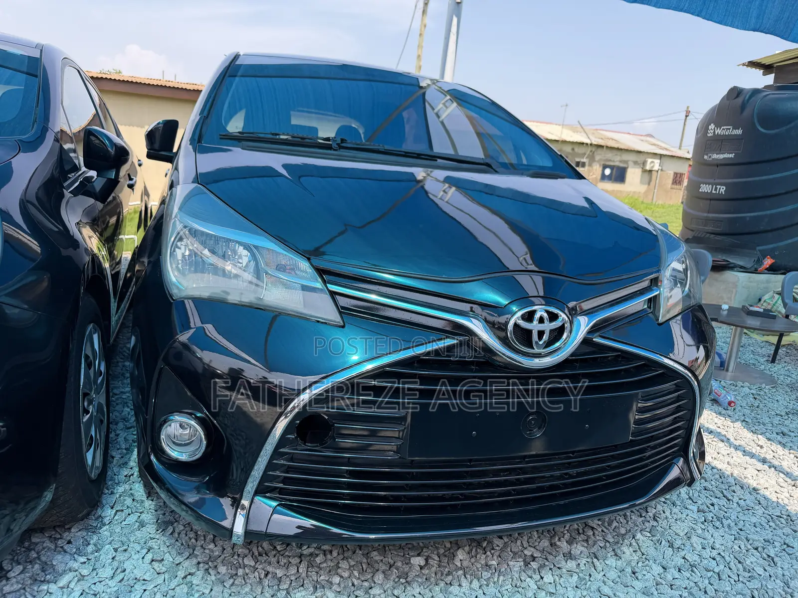Toyota Yaris L Hatchback 5dr 2016 Black