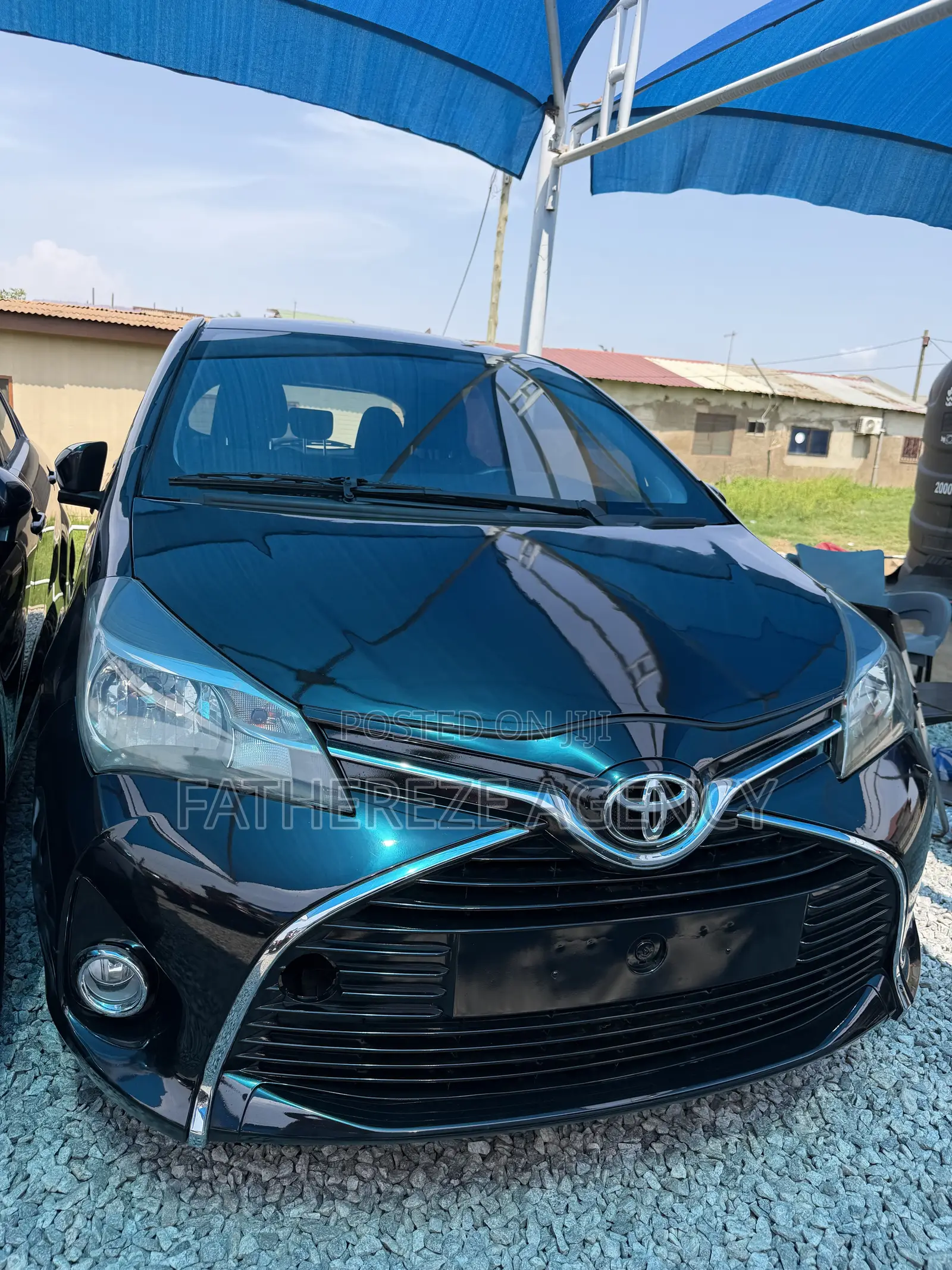 Toyota Yaris L Hatchback 5dr 2016 Black