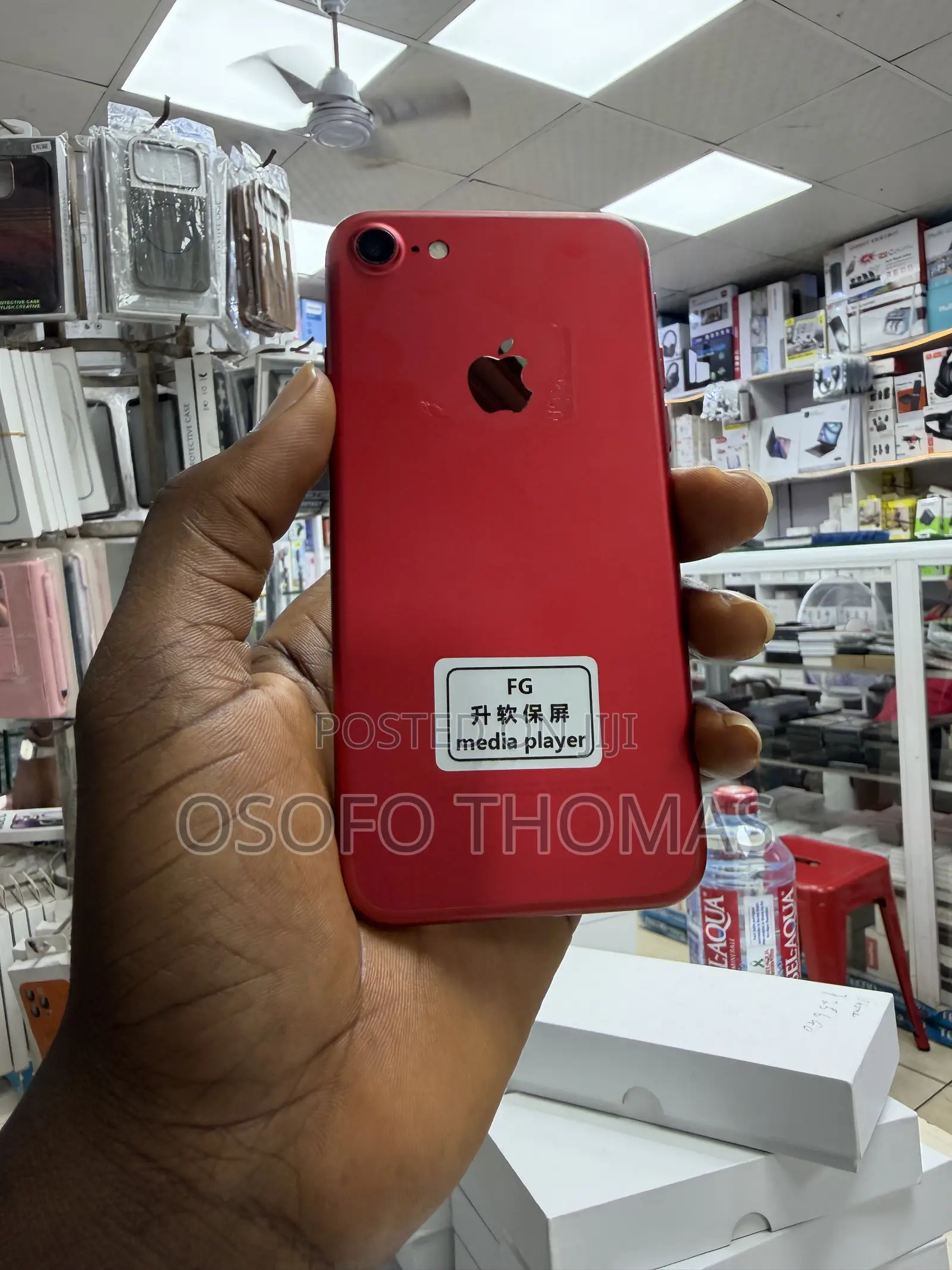 Apple iPhone 7 128 GB Red