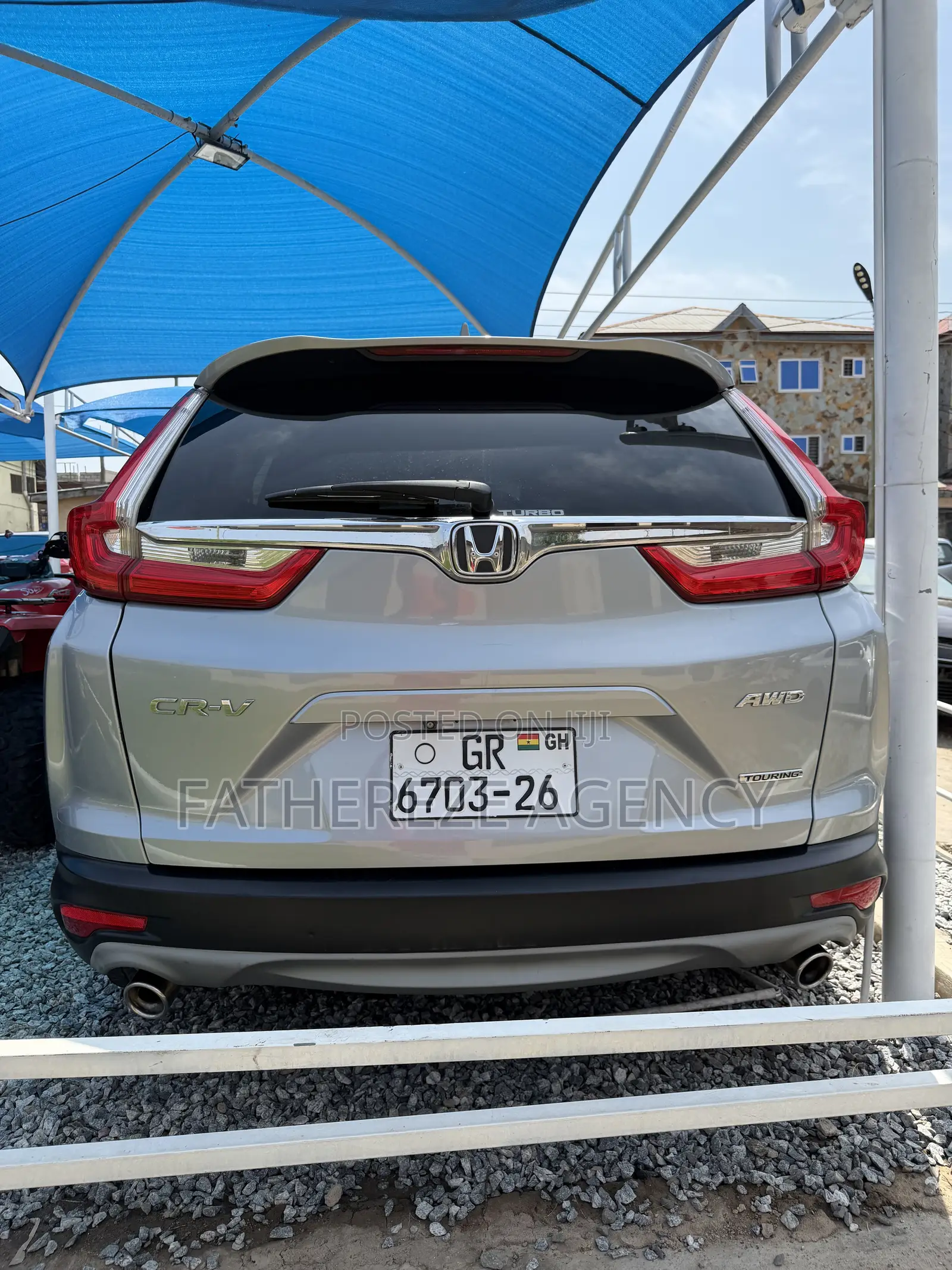 Honda CR-V Touring 4dr SUV AWD (1.5L 4cyl CVT) 2017 Silver