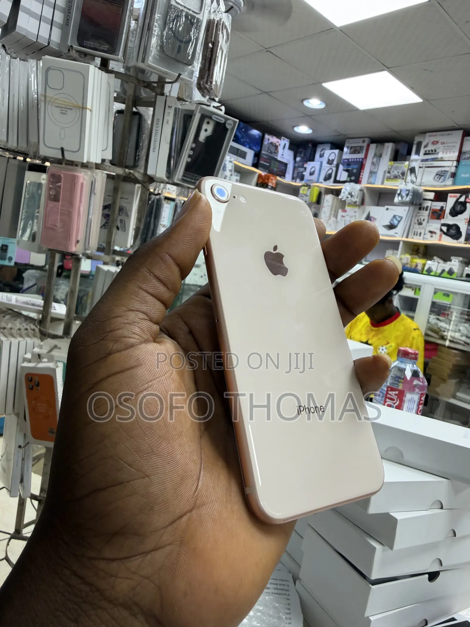 Apple iPhone 8 64 GB Gold