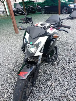 Honda CB 2018 White