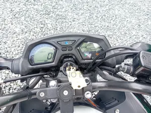 Honda CB 2018 White