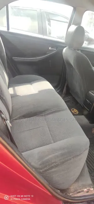 Toyota Corolla L 4dr Sedan (1.8L 4cyl CVT) 2017 Red