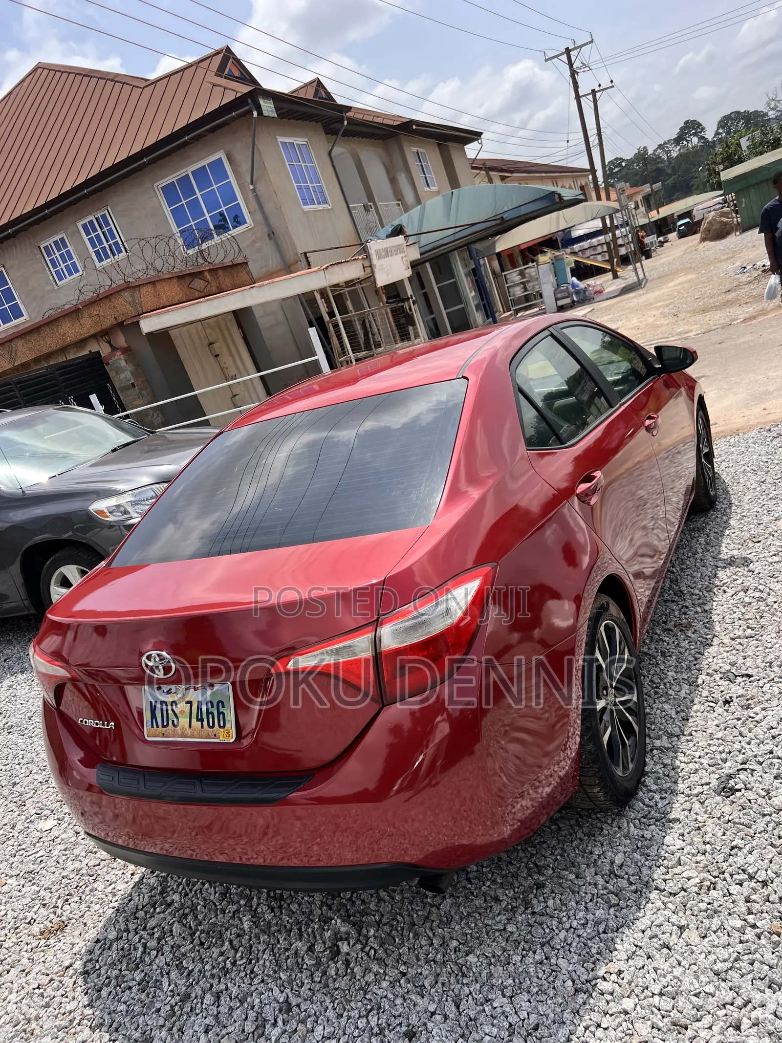 Toyota Corolla LE 4dr Sedan (1.8L 4cyl CVT) 2016 Red