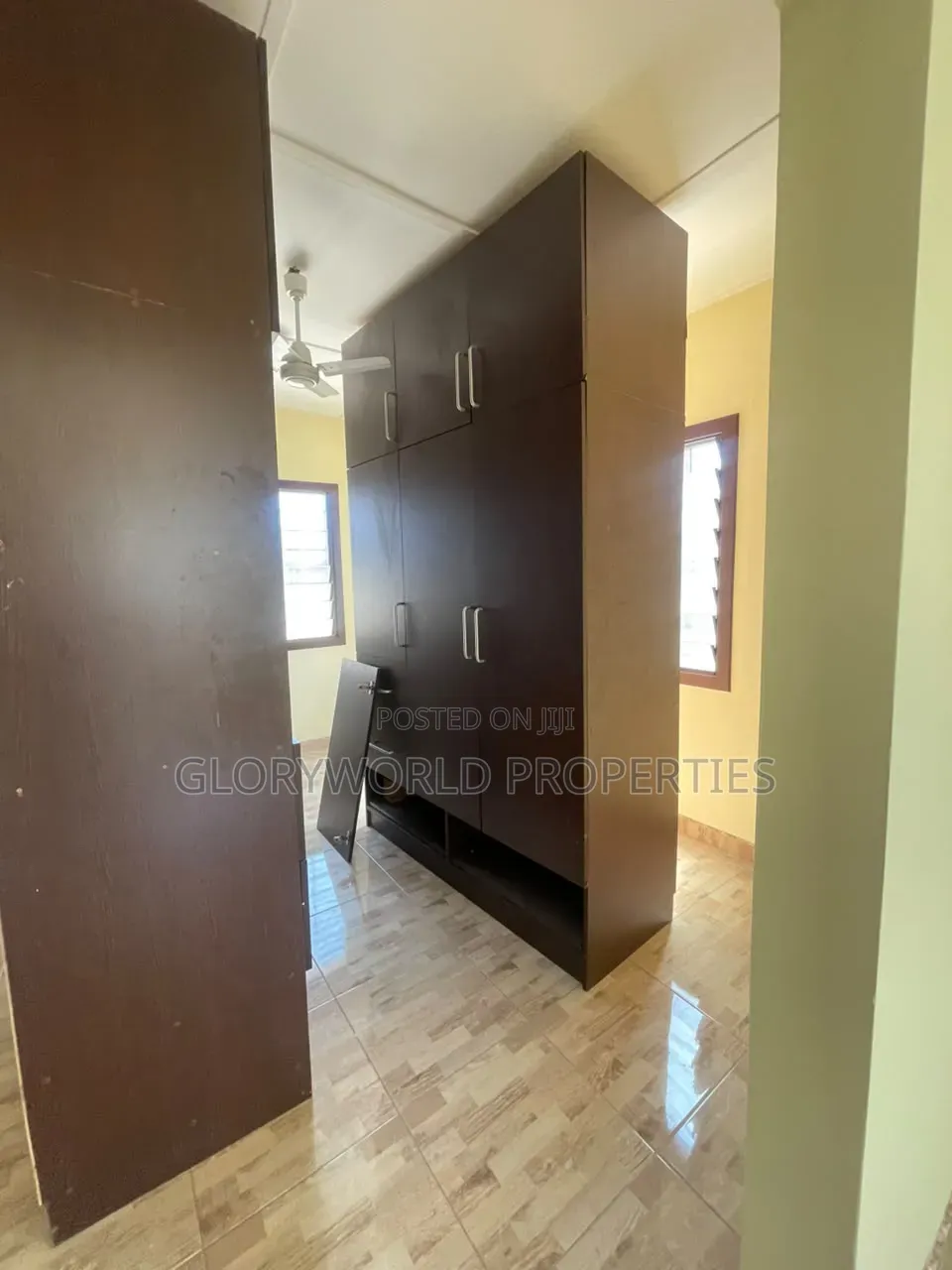 2bdrm House in Sakumono for rent
