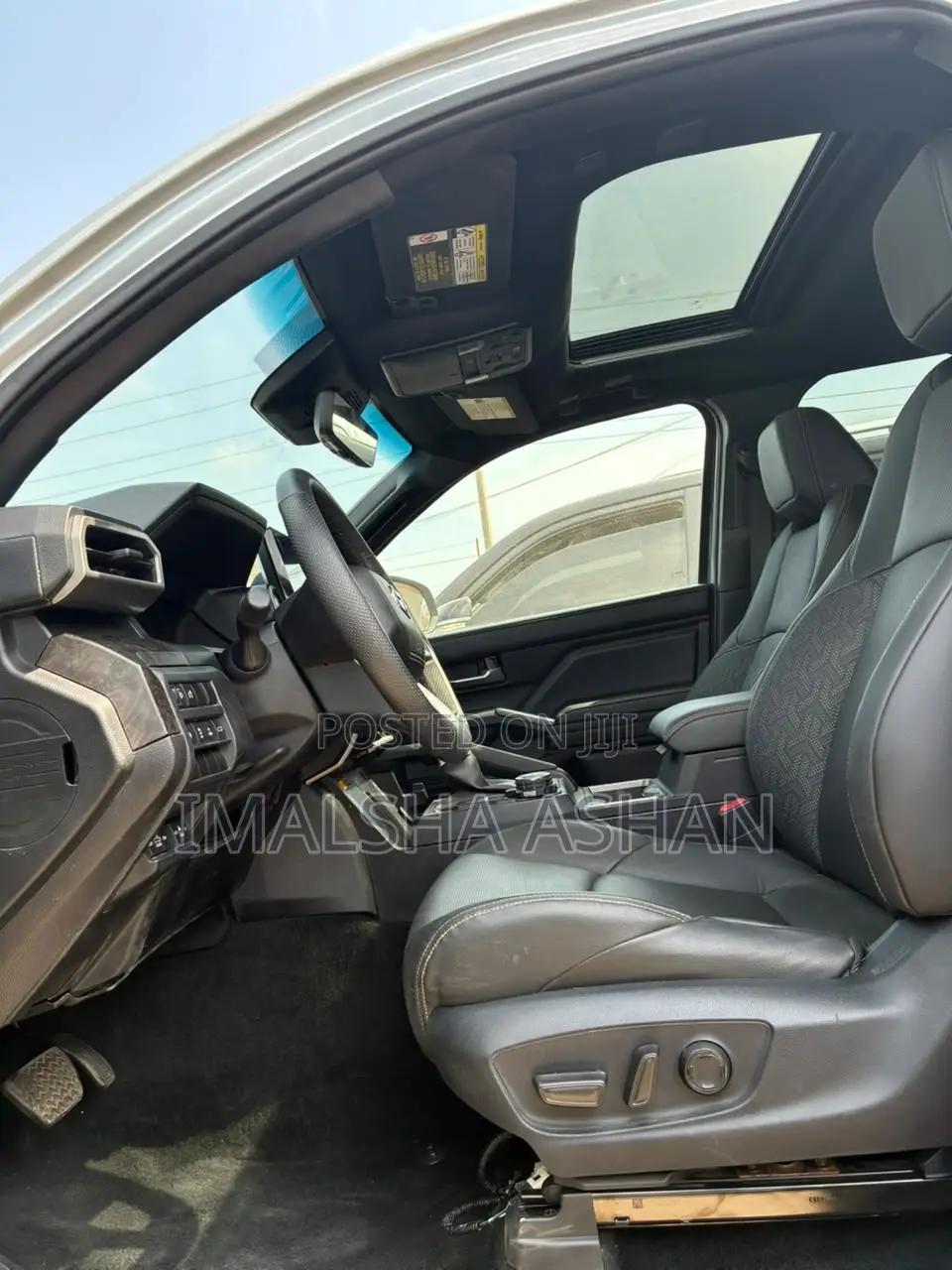 Toyota Tacoma SR5 Double Cab 5' Bed AT 2024 Gray