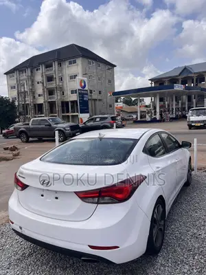 Hyundai Elantra Limited 4dr Sedan (1.8L 4cyl 6A) 2015 White