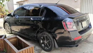 Nissan Sentra 2.0 SR 2012 Black