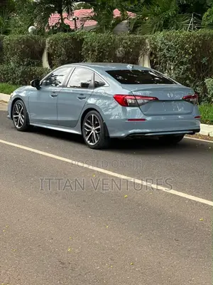 Honda Civic Touring CVT 2023