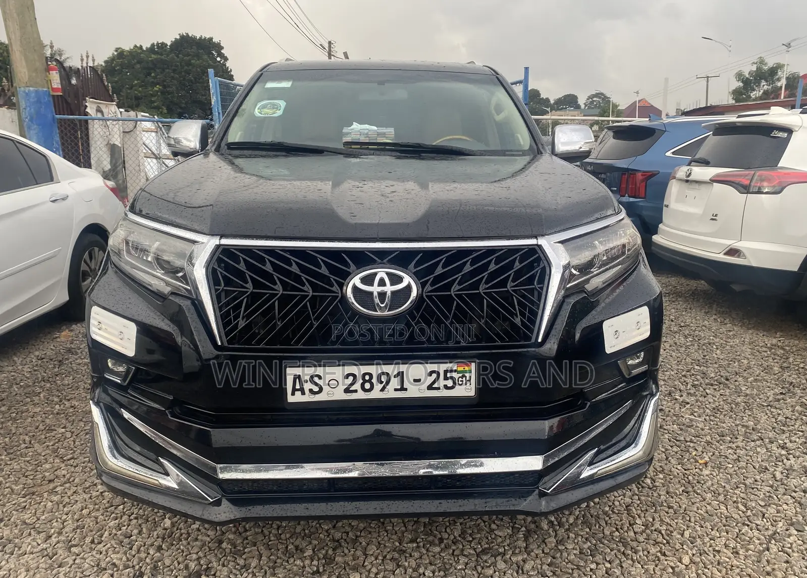 Toyota Land Cruiser Prado 2.7 i 2011 Black