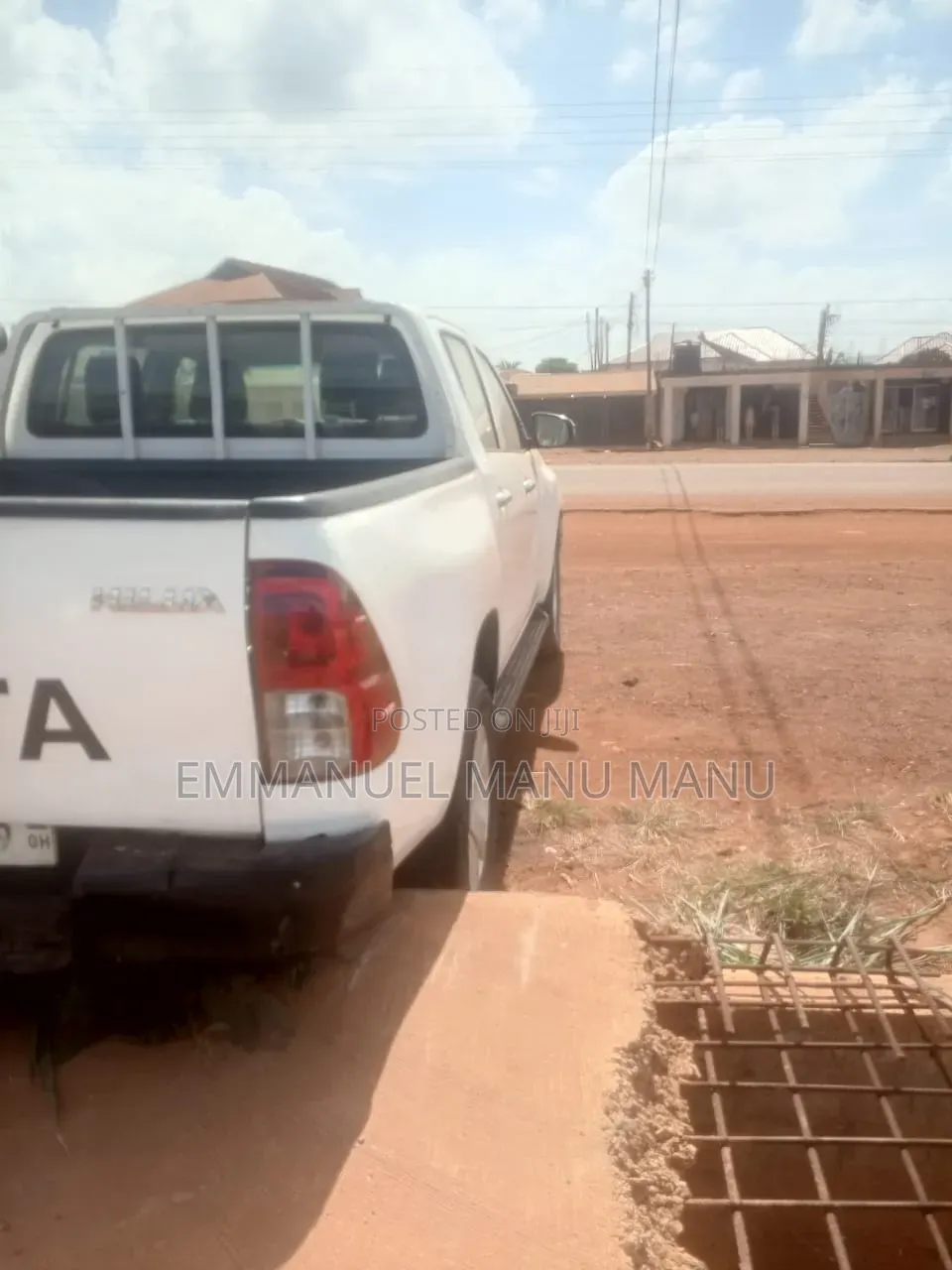 Toyota Hilux 2019 White