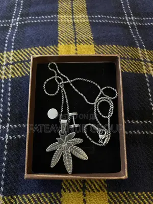 Vintage Accessories
