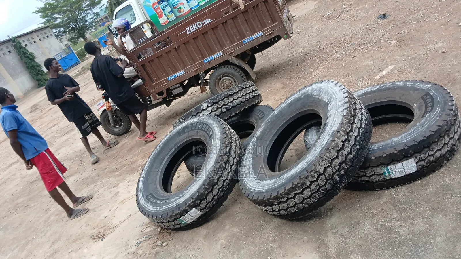 TIRES -315, 13r, 385, 285 All Truck Tires. Tippers-Trailers-Tractor